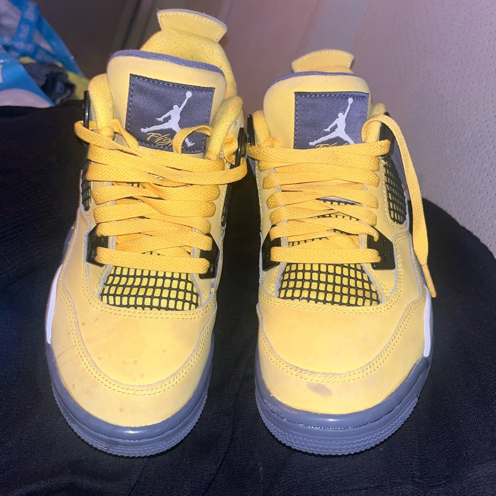 Retro Air Jordan’s 4